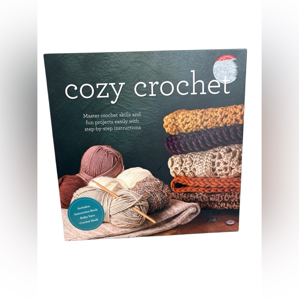 Cozy Crochet Beginner Kit with Instruction Book Yarn and 6.5mm Hook New